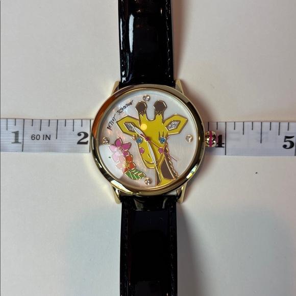 Betsey Johnson Giraffe Watch XOXO - Picture 6 of 6